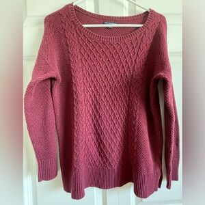 American Eagle sweater, heathered burgundy, size medium.